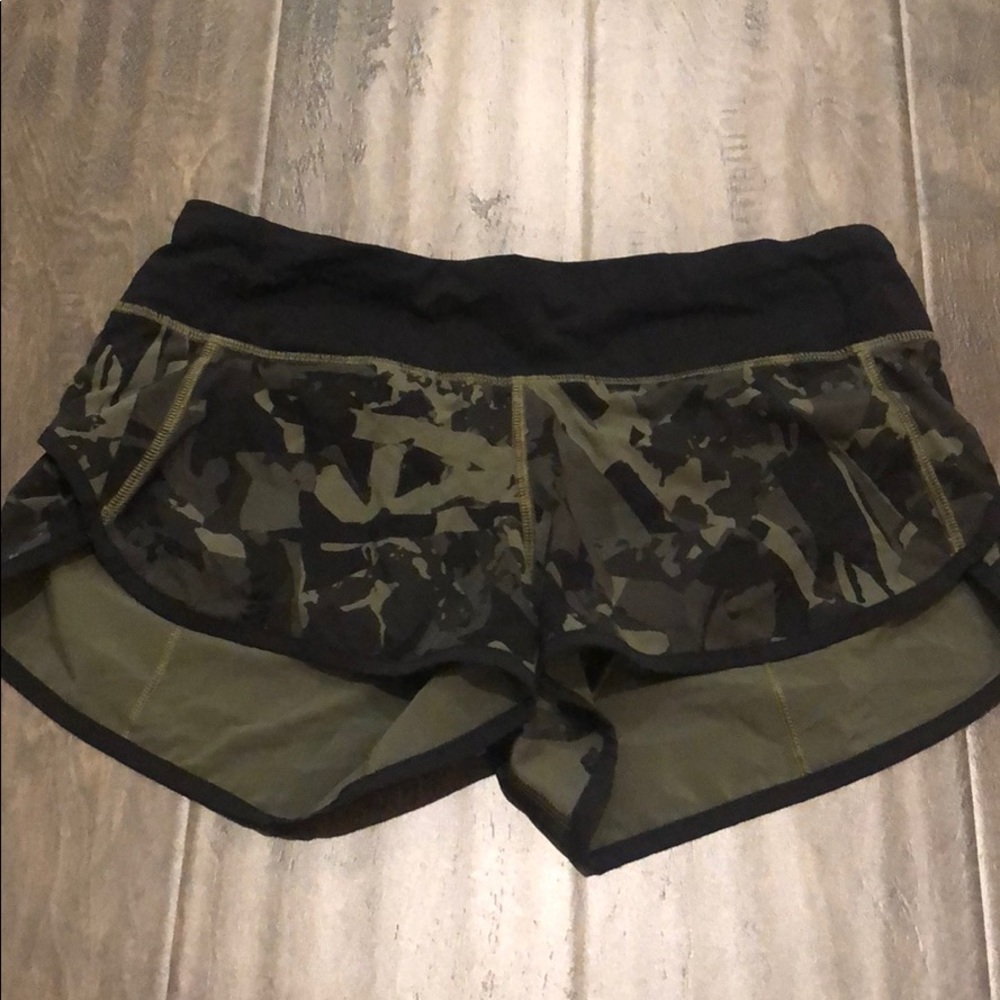 Lululemon speed shorts size 4